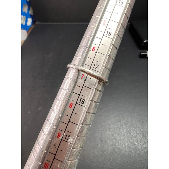 Vintage sterling silver rose ring size 7 - Picture 16 of 16